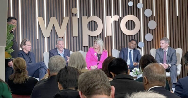 Media Name: rwang0-wipro-metaverse-davos-wef-wef23.png